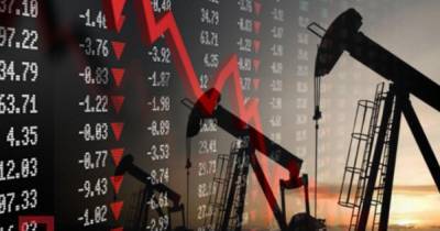 Цена на нефть снижается из-за доллара