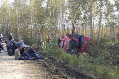 В ДТП с автобусом в Хабаровском крае пострадали 14 человек