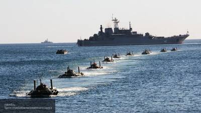 Корабли ВМФ РФ жестко ответили на провокацию НАТО в Черном море