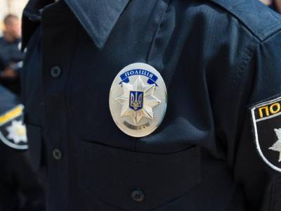 Учительница ударила школьницу книгой: в Харьковской области будут судить педагога из-за буллинга - полиция