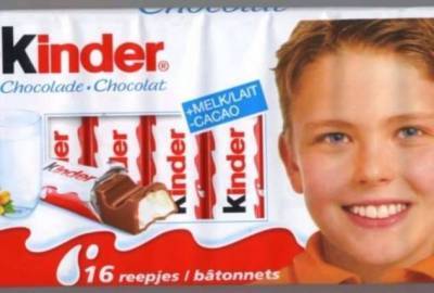 Как сейчас выглядит мальчик с обертки шоколада Киндер