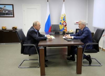 Путин принял досрочную отставку губернатора Белгородской области Савченко