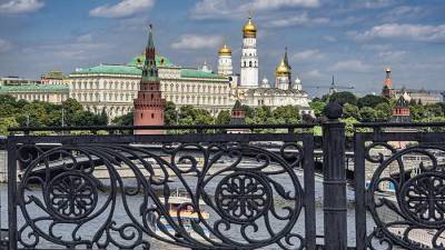 В Кремле указали на санкционную зависимость США