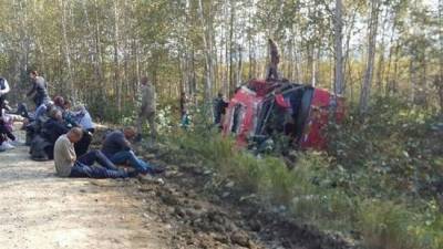 ДТП в Хабаровской области: перевернулся автобус, пострадали 19 человек