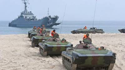 Морская пехота может получить на вооружение "морскую" БМП-3Ф