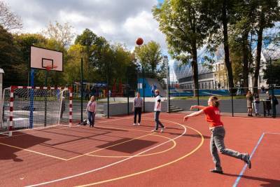 В парке физкультуры и спорта на "Динамо" открыли спортивные площадки