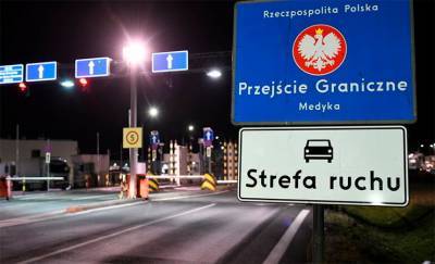 Польша открыла границы для белорусов с визами