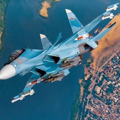 В Тверской области при проведении учебно-тренировочного полета упал самолет СУ-30