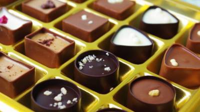 Украинская делегация в ТКГ пыталась угостить российскую шоколадом