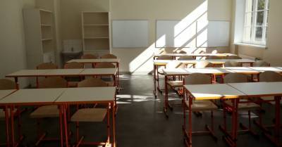 В школах Риги на карантине находятся девять классов и несколько учителей