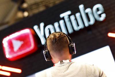 Модератор YouTube лишилась сна после видео с жестокими убийствами и подала в суд