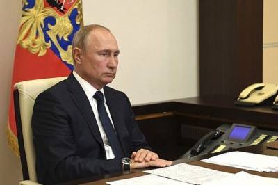 Путин передал в Госдуму несколько законопроектов по поправкам к Конституции