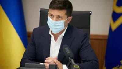 Зеленский заявил, что в Украине люди устали от карантина
