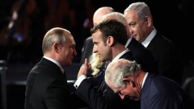 Le Monde: Путин назвал Навального "простым баламутом"