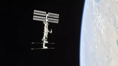 Экипаж МКС перейдёт на «Союз» из-за пролетающего космического мусора