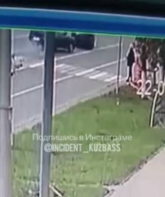 Момент ДТП на Советском проспекте в Кемерове попал на видео