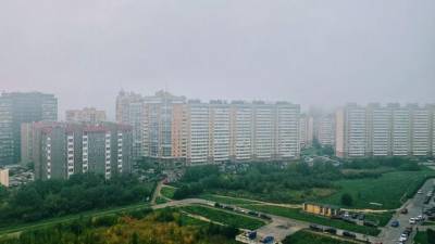 В среду Петербург накрыл густой утренний туман