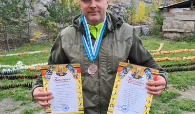 Тюменский офицер Росгвардии завоевал медали по плаванию