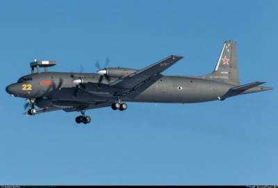 Пять российских противолодочных самолётов вылетели в Японском море