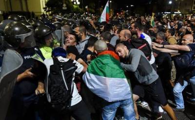 В День Независимости Болгарии произошли столкновения с полицией