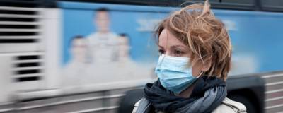 Роспотребнадзор: маска в 1,8 раза снижает риск респираторных инфекций