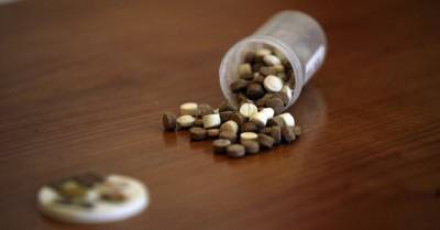 Елгава: трех человек подозревают в торговле MDMA