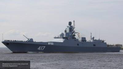 Экипаж "Адмирала Горшкова" пройдет "испытание" химическим заражением судна