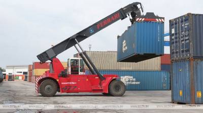 Перевозки грузов по БЖД в Казахстан за январь-август выросли в 1,6 раза