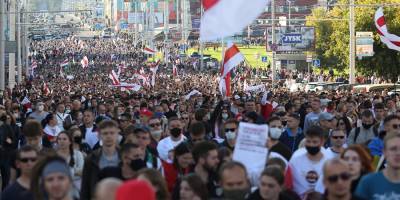 В белорусском КС оппозиции пригрозили антироссийскими протестами