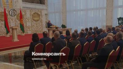 Лукашенко: не имею права бросить белорусов