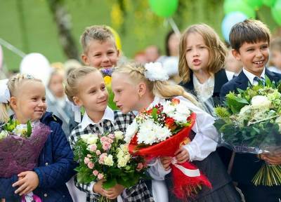 В России изменились правила приема детей в школы: самые важные новшества