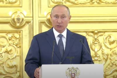 Путин прервал благостный ход речи словами о беде в Петербурге