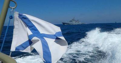 ВМФ сообщил подробности столкновения корабля РФ с зарубежным судном