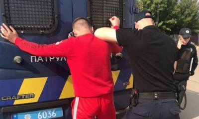 Выдал сам себя: в Лисичанске задержали юного распространителя наркотиков (фото)