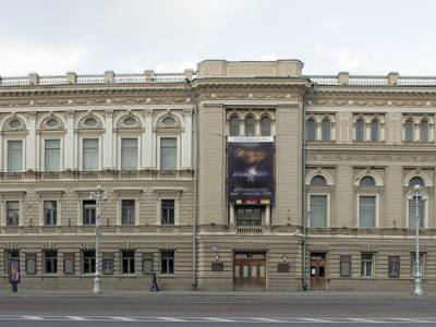 Путин призвал завершить реконструкцию консерватории в Петербурге