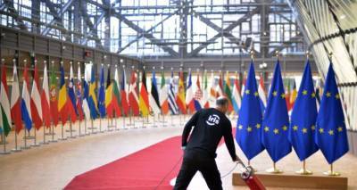 Саммит Евросовета перенесен из-за COVID-19 у охранника