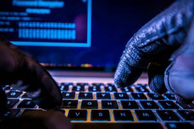Хакеры атаковали сайты полиции и горсоветов: в сети появилось множество фейков
