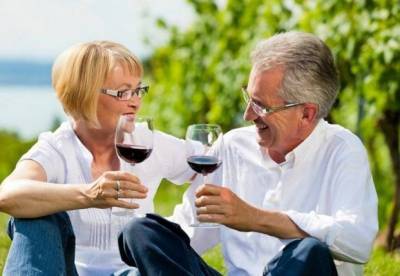 Ученые рассказали, как алкоголь защищает мозг от старения