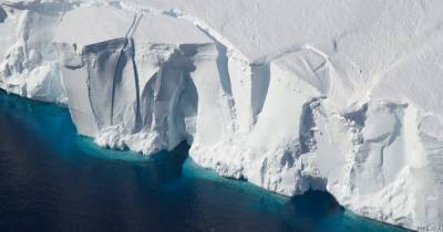 В Антарктиде стремительно тает «ледник Судного Дня» - popmech.ru - Англия - Нью-Йорк - Голландия - Антарктида - Будущее