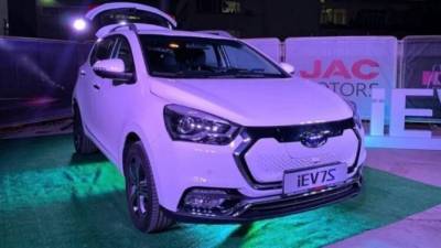 Стартовали российские продажи электромобиля JAC iEV7S