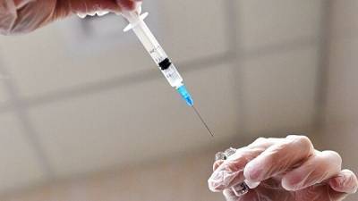 США могут ужесточить требования к вакцине против COVID-19