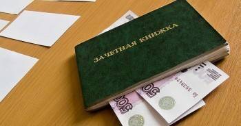 270 тысяч рублей взяток получил преподаватель техникума в Вологде за хорошие оценки