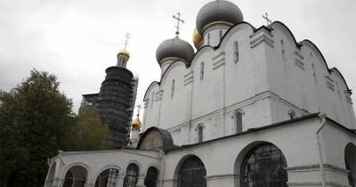 У москвички во время исповеди в церкви украли деньги и телефон