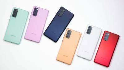 Samsung показал упрощенный вариант флагманского смартфона Galaxy S20