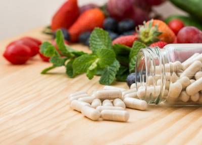 Мифы и правда: нужно ли принимать БАДЫ-антиоксиданты, чтобы замедлить процесс старения
