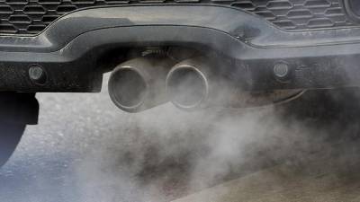 Продажу автомобилей с бензиновыми двигателями запретят в Калифорнии к 2035 году