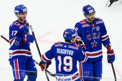 «Питер спасает российский хоккей»: эксперт оценил поражение СКА в матче с «Сибирью»