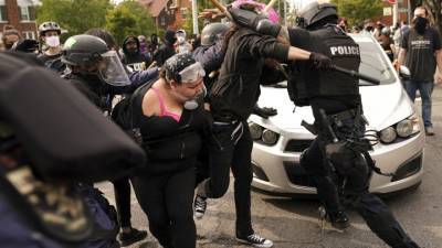 Протесты жителей Луисвилла привели к стрельбе и применению Нацгвардии для разгона участников акций