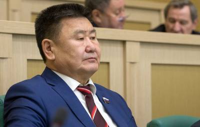 Вячеслав Мархаев не удивился выбору преемника в Совете Федерации