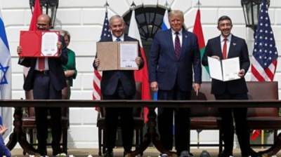 Назло «подрывному» Ирану: США наметили новые страны к примирению с Израилем